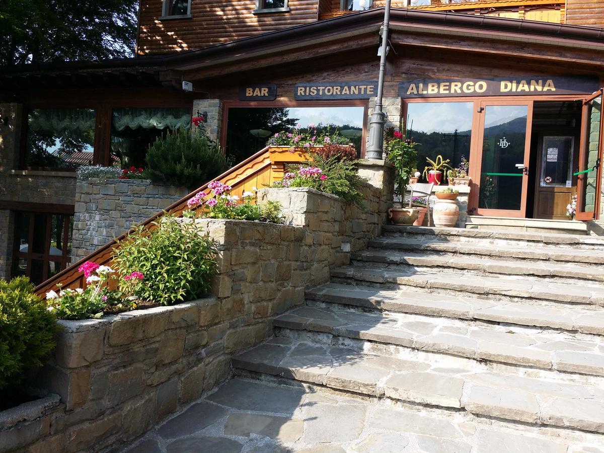 Albergo Diana Cerreto Laghi Luaran gambar